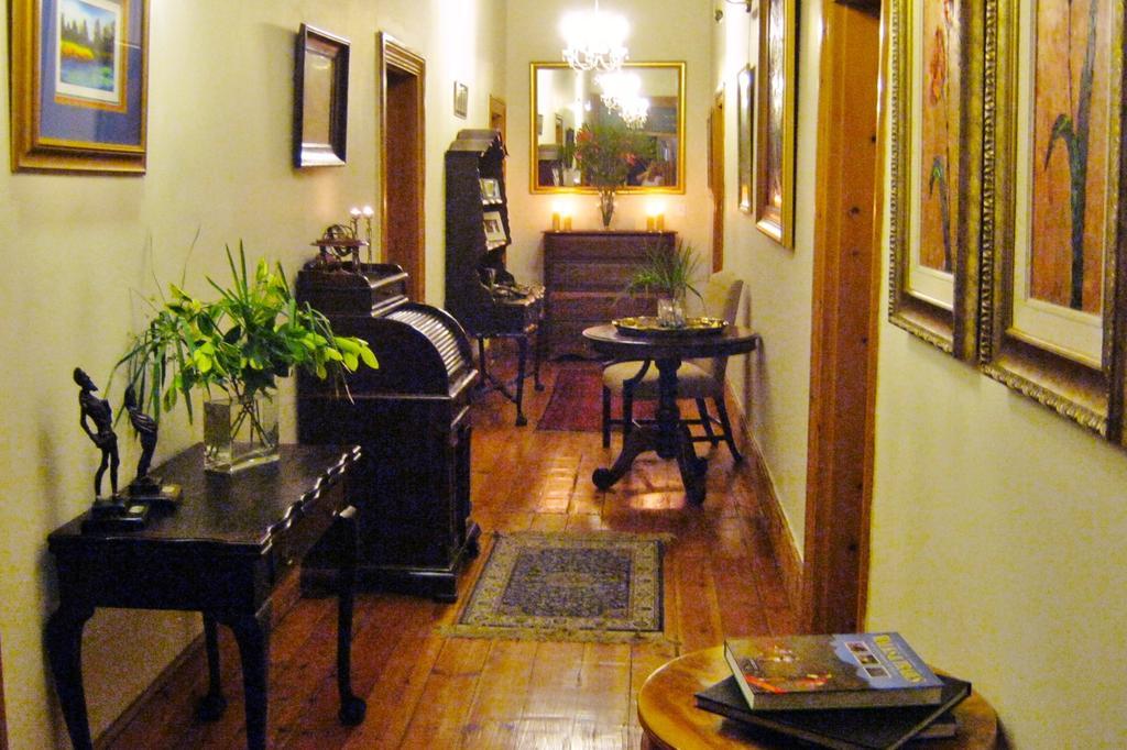 Hotel Ladismith Manor Esterno foto