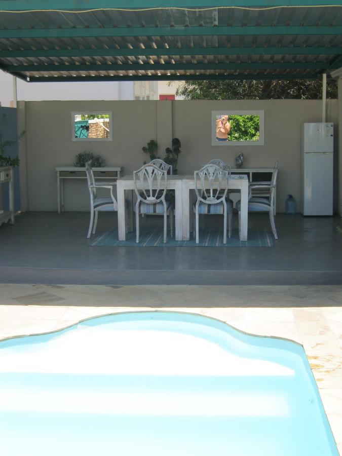 Hotel Ladismith Manor Esterno foto